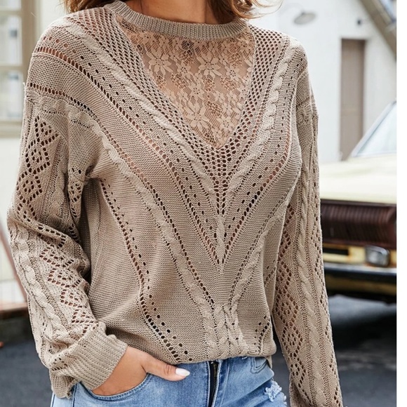 Cozy Floral Lace oversized Sweater Top - Picture 10 of 11